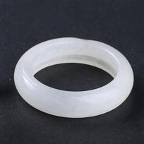 Piršto žiedas Elegantiškas kristalo akmens žiedų juosta Obsidianas Kietas dizainas Minimalistinis žiedas Universalus natūralaus kristalo papuošalas Dovana black