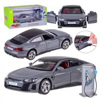 Metalinis automobilis Elektros Audi RS e-tron GT Coupe garso šviesa ZA5045