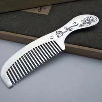 Stylish Long-Handled Silver Snowflake Health Comb