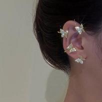 1Pc Korean Fashion Rhinestone Butterfly Ear Clips Without Piercing for Women Girls Sparkling Zircon Ear Cuff Clip Earrings Wedding Jewelry Gifts AVE