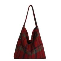 Oxford Plaid Patchwork Hasp Casual Tote 2026 Winter Trend Fashi Bags Design Sense Retro High Quality Shoulder Bags Bolsa raudona