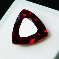 9.50 Ct NATURAL RED Ruby Amazing CERTIFIED Trillion Shape A++ Loose Gemstone 12 mm approx raudona