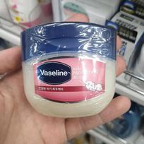 Vaseline Baby Protecting Jelly 100ml One thing