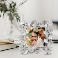 European Style Resin Photo Frame Silver 6Inch Desktop Picture Holder Stable Back Support Decorative Craft for Home Office 16X16cm