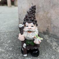 Fun Garden Garden Outdoor Pine Cones Percy Woodland Gnome Statue Dwarf Elder Resin Sculpture Ornament Decoration