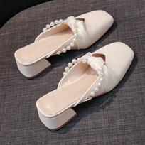 Slippers in the autumn of 2025 new niche bag head French pearl bow comfortable and wear-resistant middle heel half tray 35