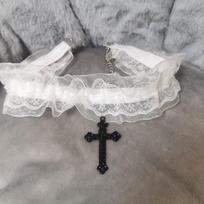 Goth Floral Lace Choker Necklace for Women - Punk Ruffle with Cross Pendant, Elastic, Cute for Tea Party Prom balta
