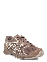 Asics - Gel-Ds Trainer 14 - Sportiniai žemapadžiai sportbačiai - Ruda