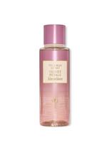 Kūno purškiklis Victoria's Secret Velvet Petals Vacation, 250 ml