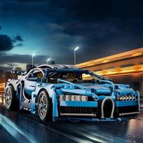 1690 detalių aukščiausios klasės sportinio automobilio surinkimo rinkinys, mėlynas, pagamintas iš ABS medžiagų ir mėlynos spalvos, tinkamas svetainės ir miegamojo dekoravimui