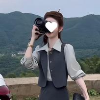 Early Spring Women's Mature Suit: Sleeveless Vest, Shirt, Wide-Leg Pants Petite 3-Piece Set S (80-95 jin)