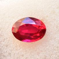 NATURAL Red Ruby Oval Shape CERTIFIED 3.60 Ct Loose Gemstone For Jewelry Making 10.6 mm approx. raudona