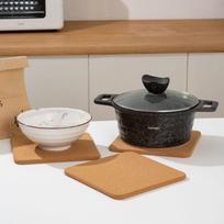 Cork Square Pot Holder and Heat Insulation Mat, 20CM, Non-slip for Home Dining Plates and Bowls 20x20x1 cm