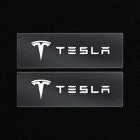 2/5/10 vnt. Automobilio salono atsitiktiniai lipdukai Automobilio vairo emblemos stilius Tesla Model 3 Model X S 2016-2023 Model Y lipdukai TM3 TMX 2pcs
