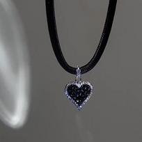 Classic Gothic Black Leather Choker Torques Heart Pendant Necklaces For Women Elegent Fashion Jewelry Valentine's Gifts
