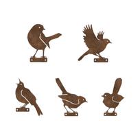 Metal Bird Garden Sculptures Set of 5 Outdoor Yard Decorations Rust-Resistant Iron Bird Statues for Fence Tree Stump Art One Size