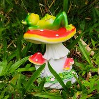 Adorable Frogs Figurine Decoration Garden Frog Statues Outdoor for Landscaping Lawn Lying