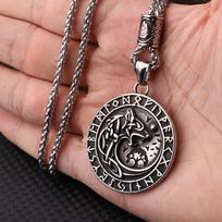 Viking Wolf Head Rune Titanium Steel Pendant Necklace Stainless Steel Men's Necklace Fashion Accessories Versatile pendant + bead + 60cm chain
