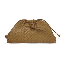 Large Capacity Woven Cloud Clutch Bag 37x8x22 cm