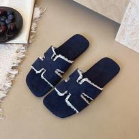 2025 summer trendy imitation leather flat bottom one-word slippers women's wear fashion versatile casual denim cool slippers 35 tamsiai mėlyna