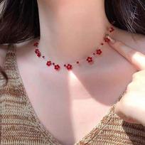 Fashion Red Beaded Flower Choker Necklaces for Women Girls Sweet Cool Handmade Beaded Clavicle Chain Necklaces Aesthetic Jewelry
