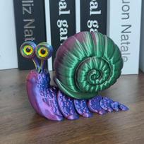 6cm/10cm Spalvinga sraigės figūrėlė Gyvūno modelis Stalo dekoracija Sąnarinis figūrėlės papuošalas Juokingas lėlės žaislas Dovana 6cm
