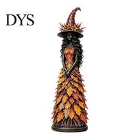 Small Witch Sculptures for Bookshelf Seasonal Figurine Ornament, Handcrafted Resin Statue Halloween Thanksgiving Holiday Party Prop Decorations oranžinė
