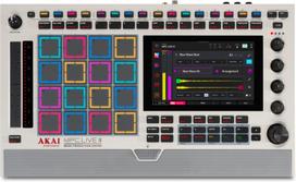AKAI MPC Live III Retro drum machine (MPCLIVE3RETROXEU)