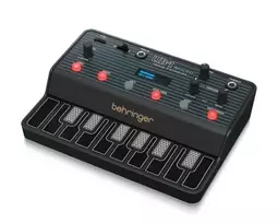 Behringer UB-1 MICRO analoginis sintezatorius