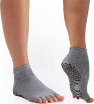 Aktivo GAIAM 63708 neslystančios kojinės be pirštų jogai
