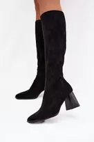 Juodi ilgaauliai batai virš kelių Step in style
