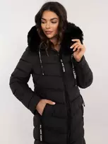 Juoda moteriška žieminė striukė su dirbtiniu kailiu ir užtrauktuku