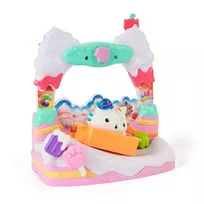 Veiksmo figūrėlė Gabby's Dollhouse Cakey Cat's Sweet Treat Balkonas Įvairiaspalvis