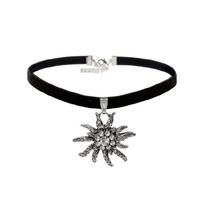 Traditional Edelweiss Flower Choker Necklace Rhinestone Pendant Necklace Jewelry