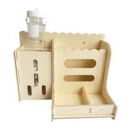 2 in 1 Rabbit Hay Feeder Bite Resistant Detachable Rabbit Food Manger with Bottle Wooden Grass Dispenser Cage Accessories smėlis