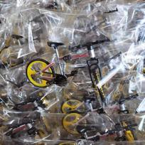 Simulation alloy bicycle, mountain bike, finger bike model, creative children's educational toy gray