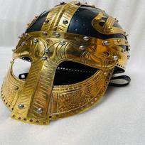 Viduramžių vikingų šalmas mūšio karys plieniniai šarvai, šalmas SCA LARP Vendelio šalmas