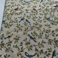 Polyester-Cotton Yarn-Dyed Jacquard Fabric with Floral & Bird Design for Table Linens, Shirts, and Apparel kreminė