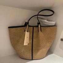 New Fashion Woven Tote Bag for Women, Large Capacity Casual Shoulder Handbag, Summer Beach and Vacation Bag with Magnetic Closure CLE