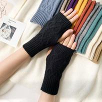 Puspirščio pirštinės moterims Žieminės minkštos šiltos vilnos mezgimo rankinės pirštinės Minkštos šiltos puspirštės rankinės schoenen Unisex kumštinės pirštinės Guantes 1 pair juoda