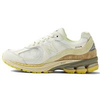 New Balance 2002R Auralee White Men's M2002RA1 41.5