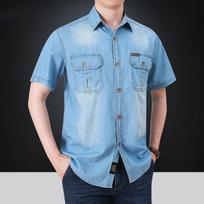 Men Multi Pockets Denim Tooling Shirts Summer Short Sleeve Blue Jeans Shirts Men Cotton Casual Shirts Size 5XL L šviesiai mėlyna spalva