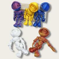 3D-Printed Skeleton Astronaut Figure - Flexible Joints, Movable Limbs, Multi-Color (Random Delivery) M blue
