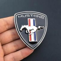 1Pc 3 Colors 6 * 7.5 cm Metal Car Sticker For Mustang  Shelby GT Logo Badge Car Body Fender Trunk Decoration Accessories