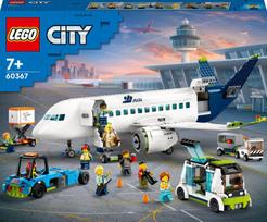 Prekė su pažeista pakuote. Konstruktorius LEGO® City Keleivinis lėktuvas 60367, 930 vnt.
