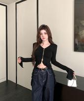 Chic Flare Sleeve Zipper Cropped T-Shirt for Women - Slim Fit Early Autumn Top One Size juoda