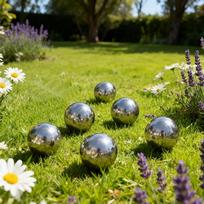 Mirror Finish Spheres Floating Garden Decor Enhancing Water Feature For Garden Lovers Decorative Elements For Ponds 51MM