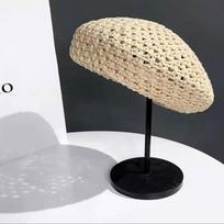 Summer Hollow out Beret Hat for Women Fashion British Painter Star Design Breathable Cap for Ladies Girl Adult size(56-58cm) smėlis