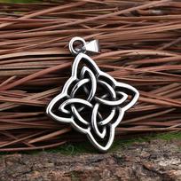 Viking Rune Multi-Style Stainless Steel Amulet Shield Knot&Compass Pendant Necklace Men's and Women's Accessories Party Gift Only pendant