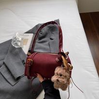 Korean Retro Underarm Pillow Bag, Wide Strap Crossbody for Women - 2025 Autumn Collection Without Pendant vyno raudonos spalvos